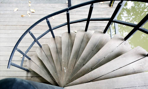 rampe d'escalier extérieur